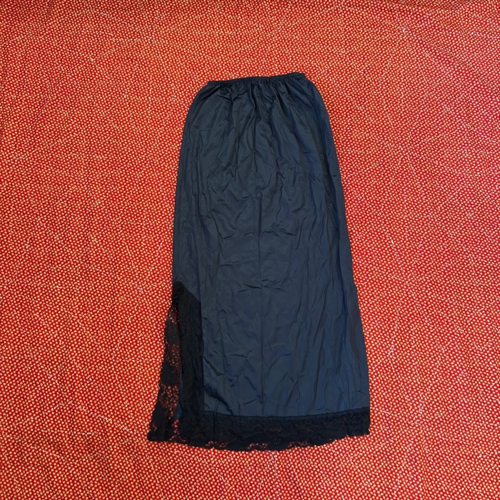 Vintage 70s Berkshire Antron III Black Lace Trim Maxi Half Slip Skirt Medium